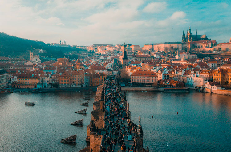 Ограничение на получение виз в Чехию продлено до 31 марта 2024 года