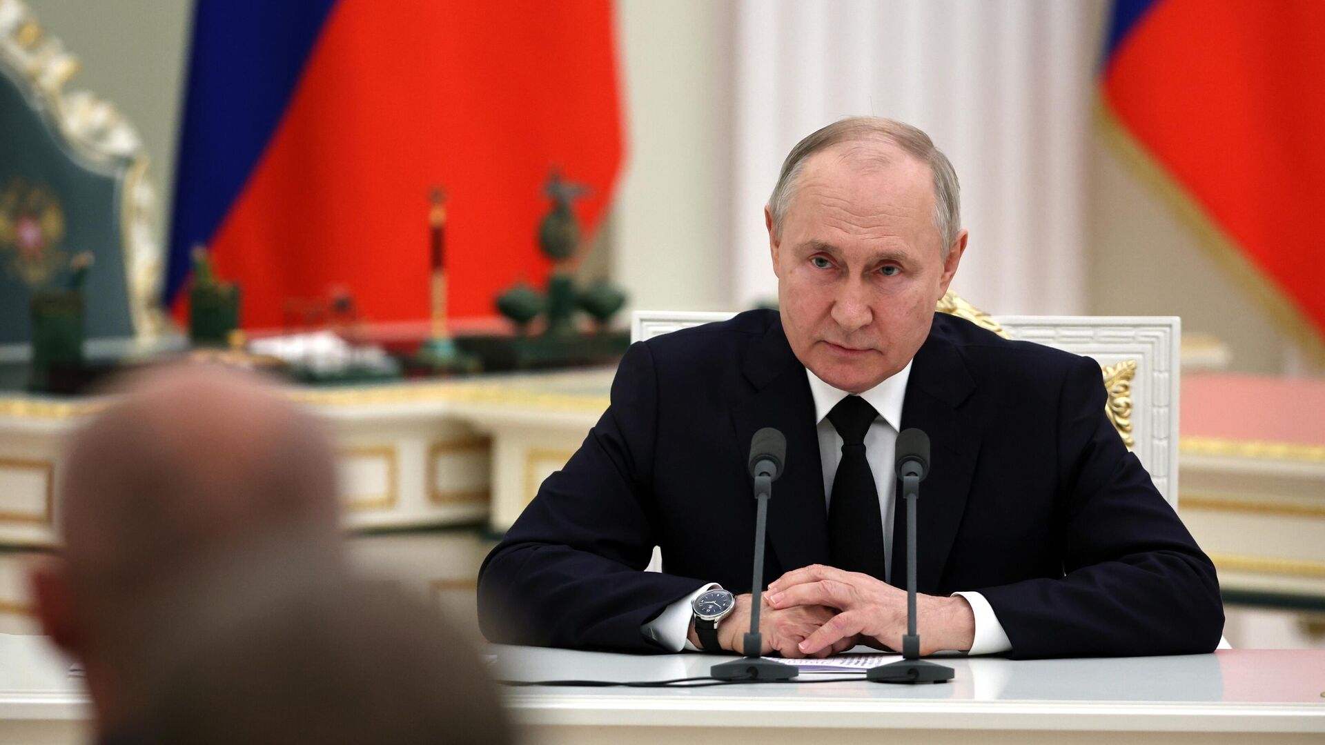 Путин поручил нарастить боеготовность пограничных сил в Черном море